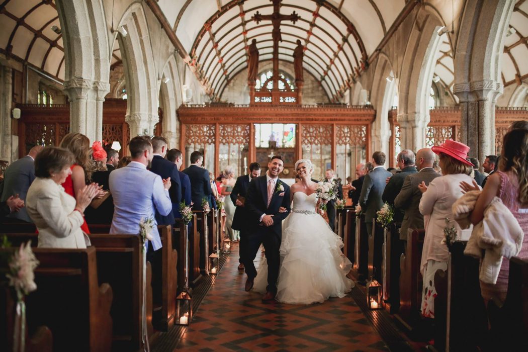 https://tietheknotwedding.co.uk/listings/watch-our-wedding-videography-with-a-wow-factor