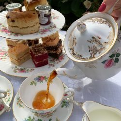 Julie's Vintage China Hire Essex listed on Tie The Knot Wedding Directory