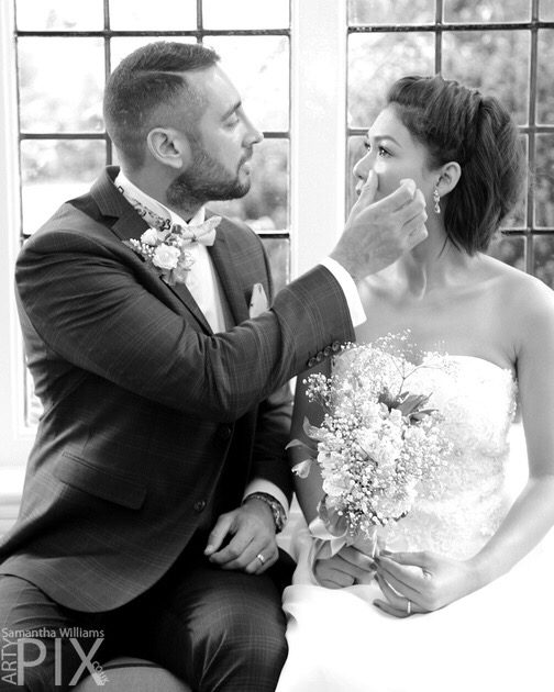 Artypix wedding photographer in Camberley