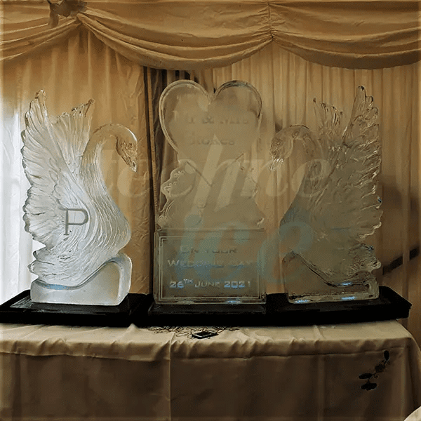 Wedding ice sculptures