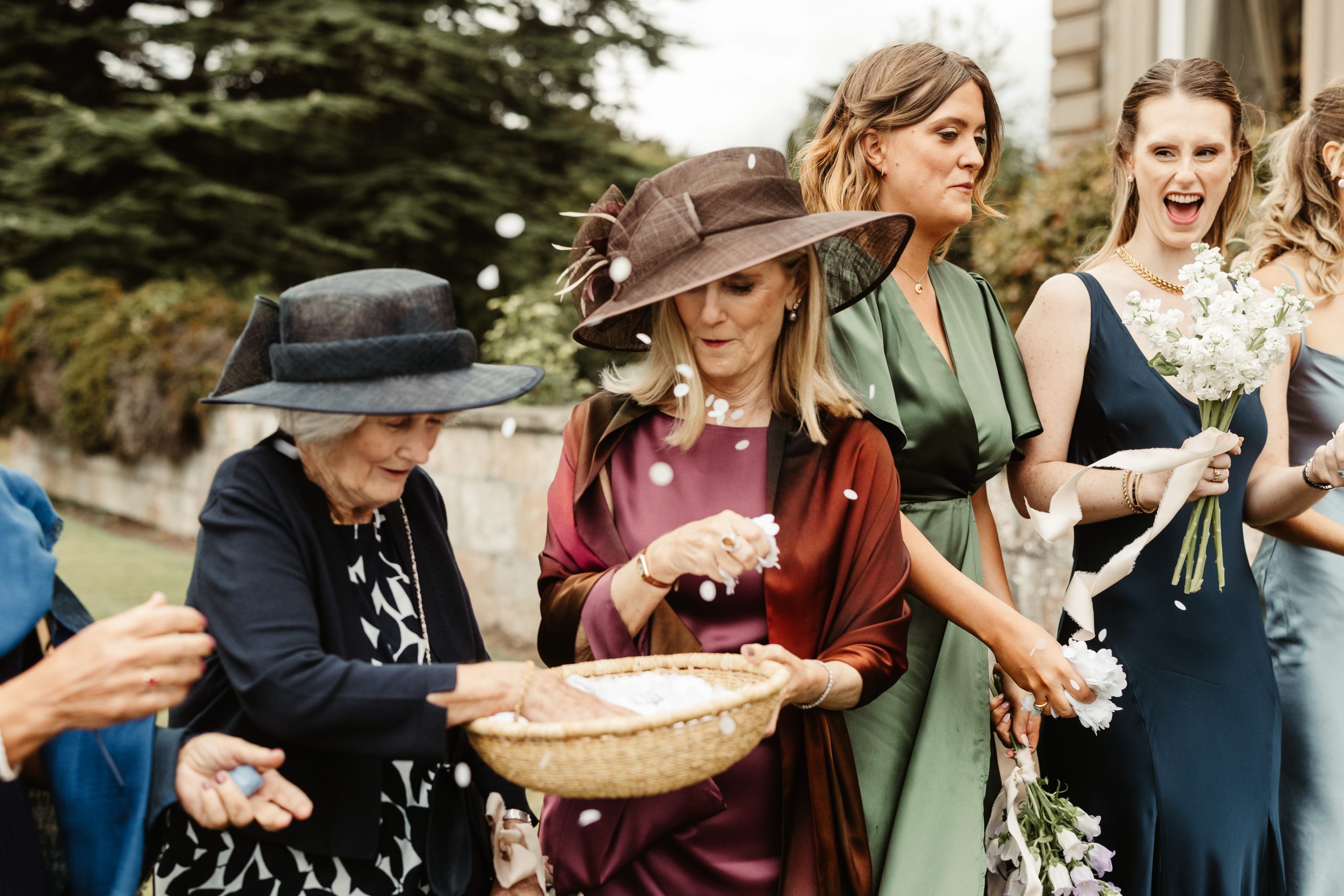 bridal party gathering confetti