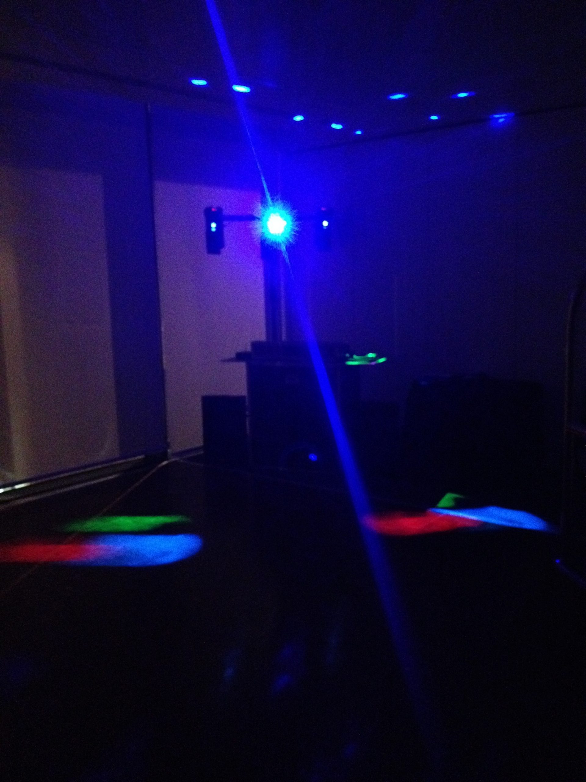 DJ set up
