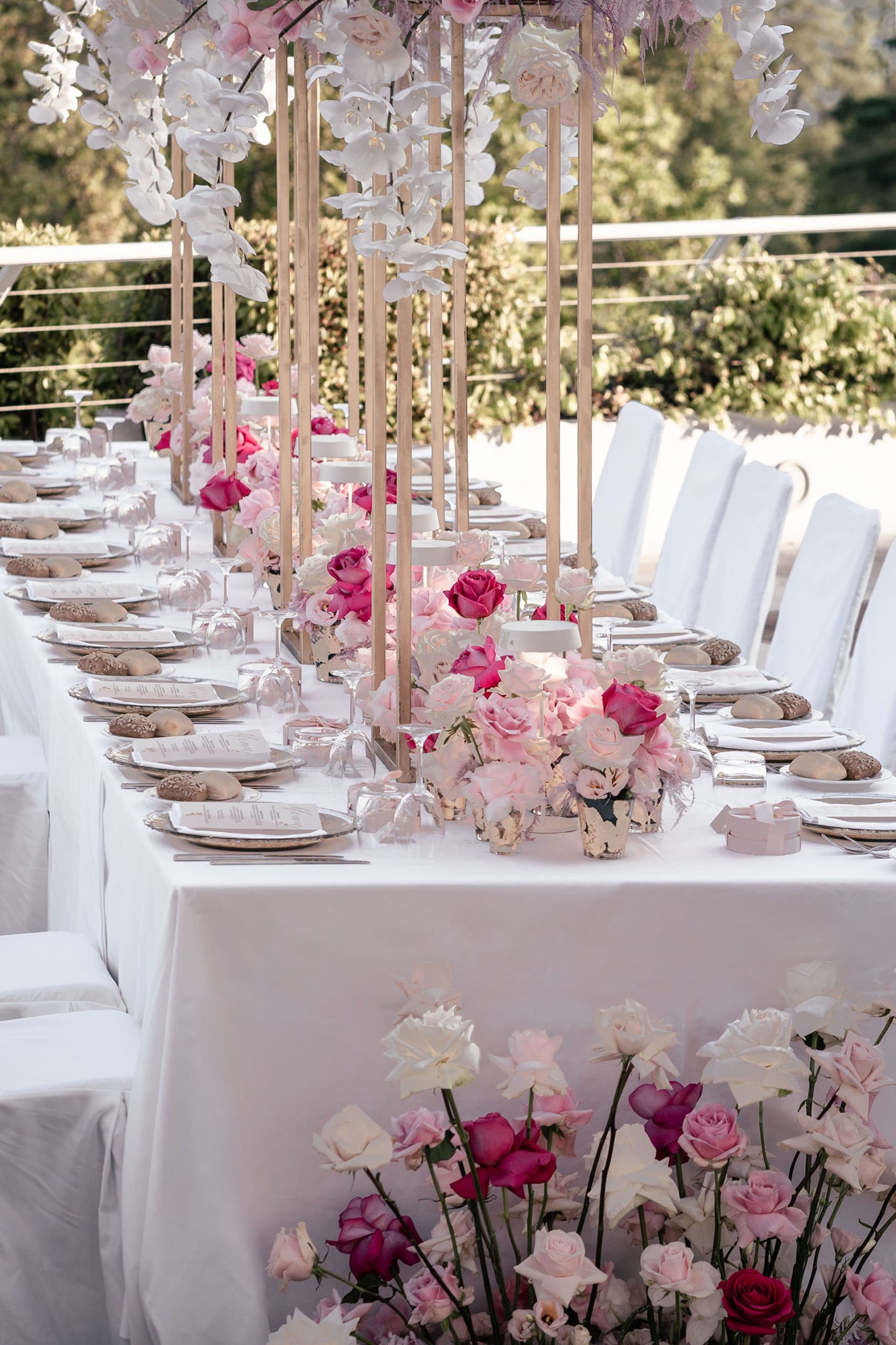 white and pink wedding table