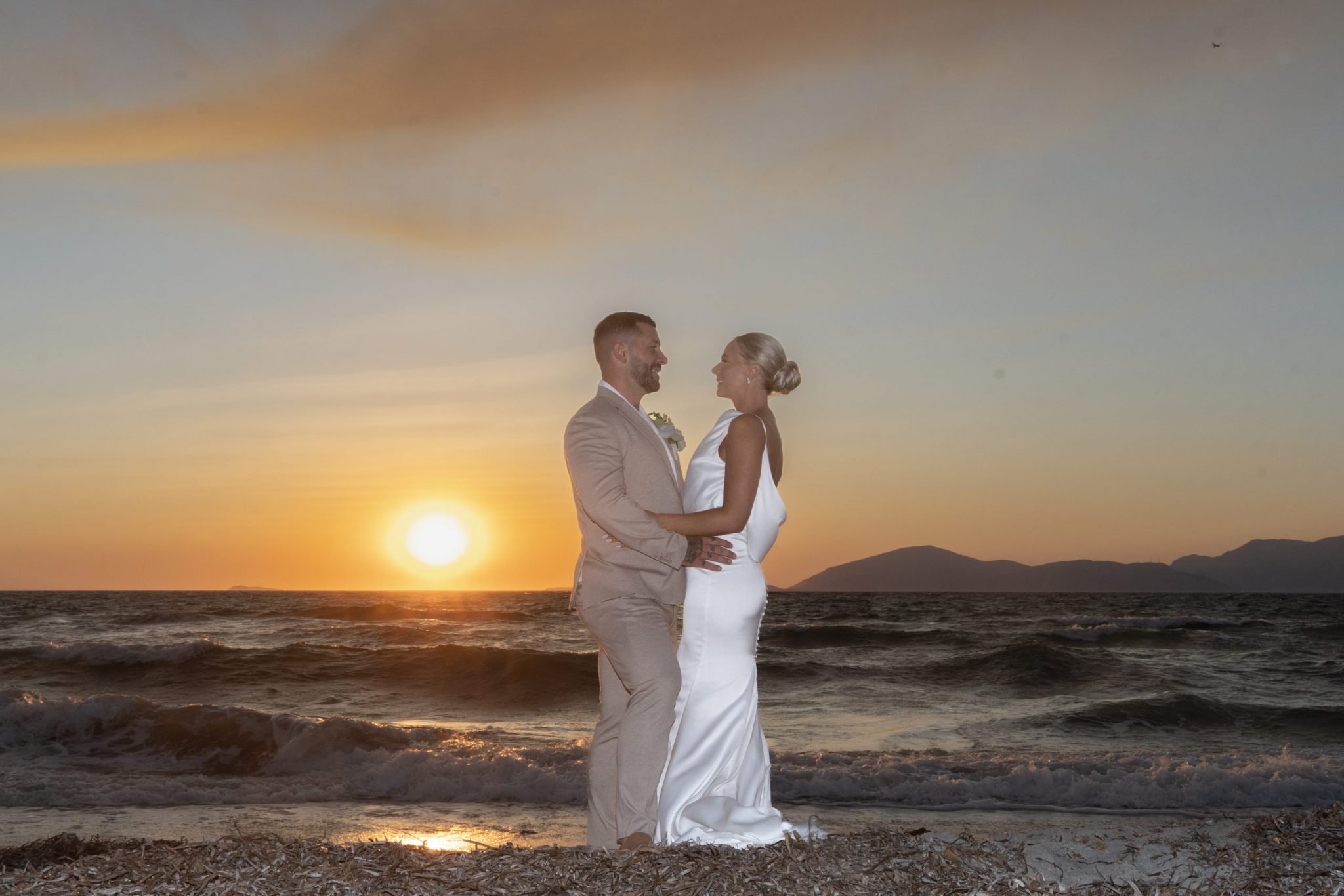 sunset wedding in Greece