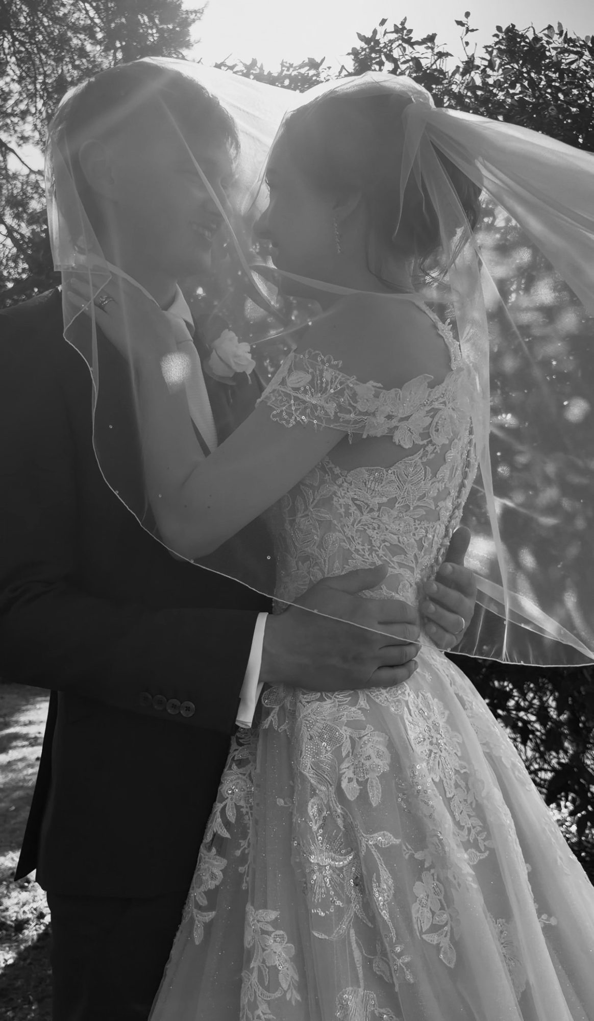 bridal shot with veil