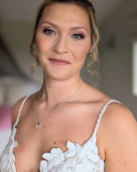 Bautiful Bride at Cider Mill Barns