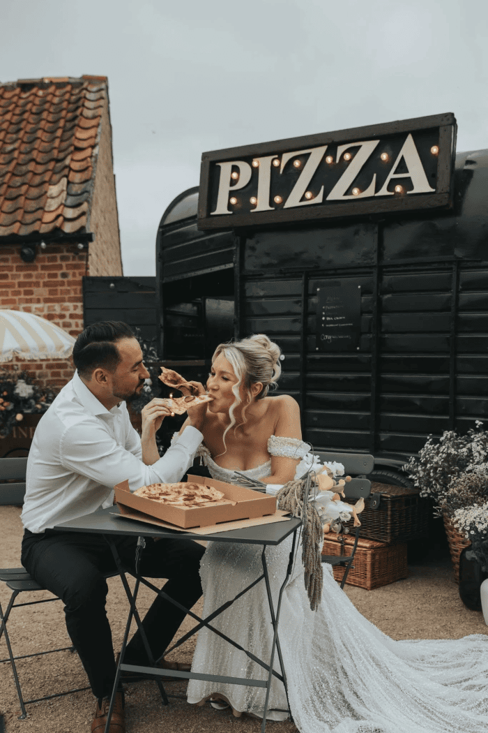 pizza horsebox